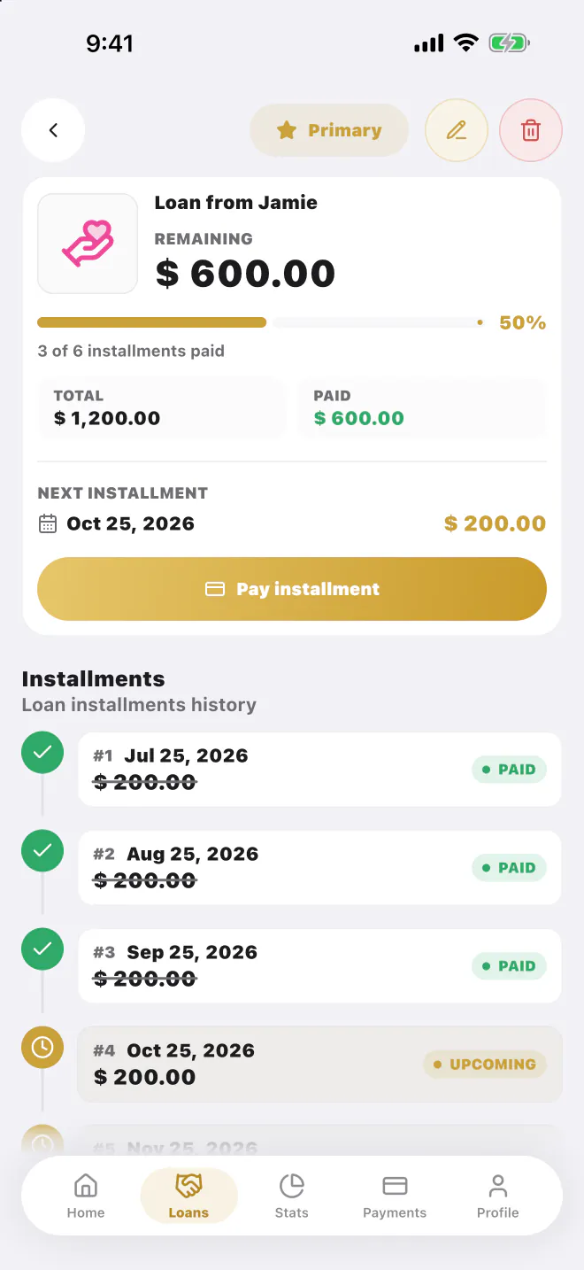LucasApp loan detail with the next installment, a Pay installment button and the paid installment history